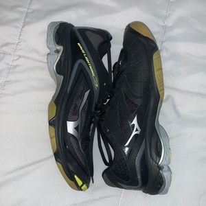 Mizuno Volleyball Shoes
